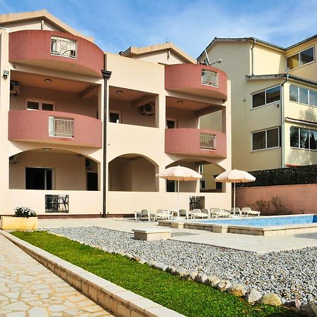 Apartmani Bulajic Tivat Eksteriør billede