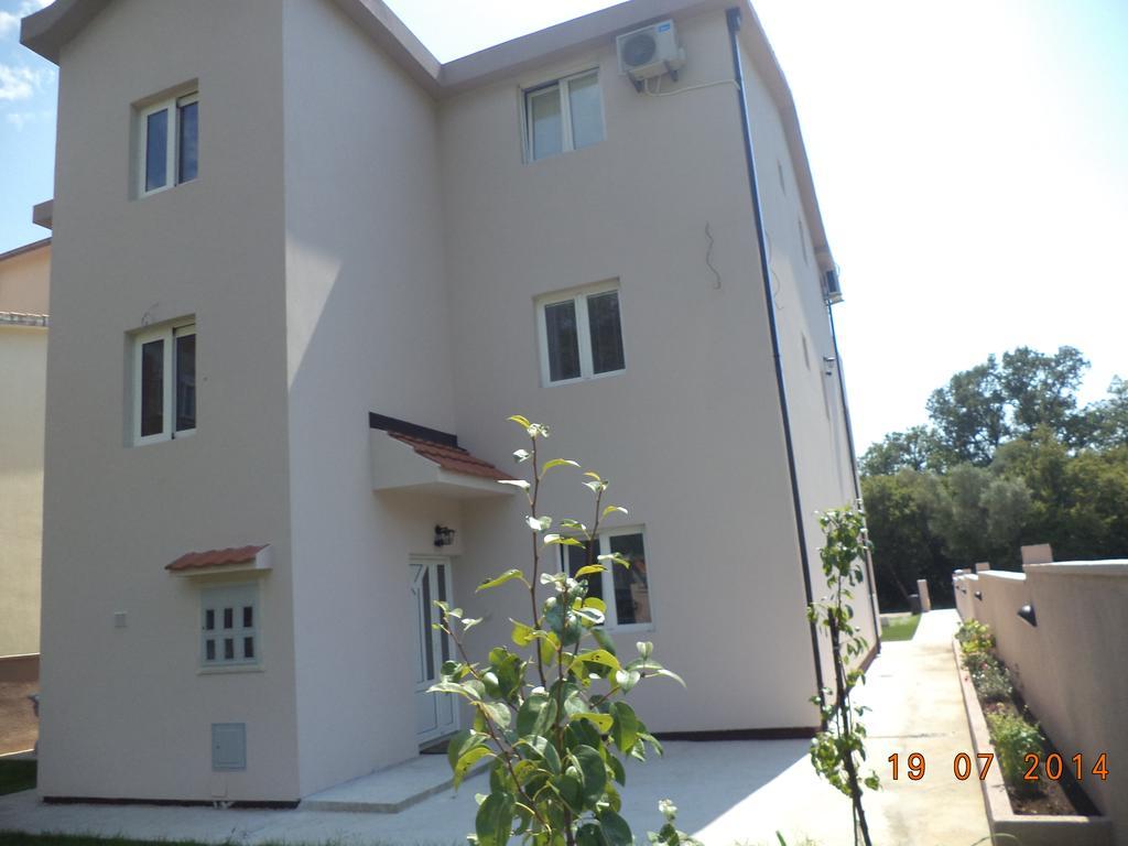 Apartmani Bulajic Tivat Eksteriør billede