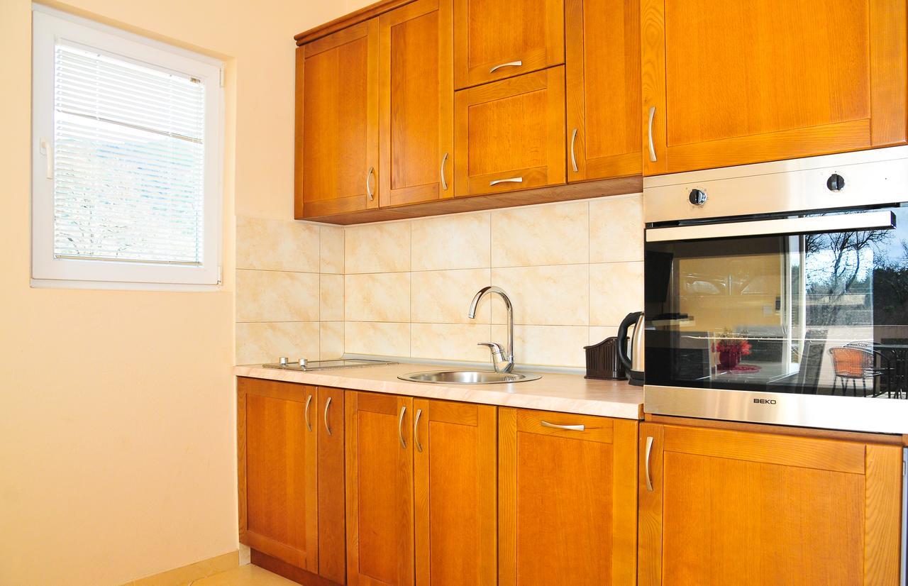 Apartmani Bulajic Tivat Eksteriør billede
